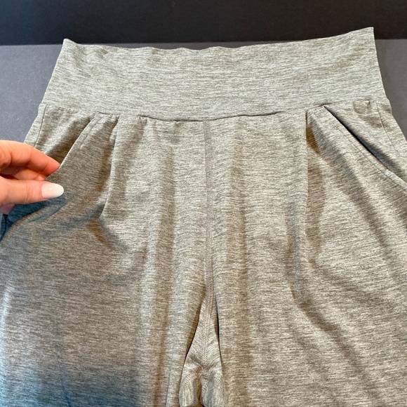Vuori DreamKnit Jogger Heather Gray High Rise Lounge Pants Size S - Picture 5 of 7